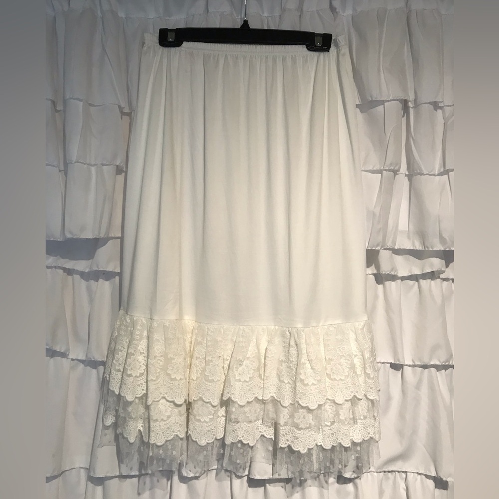 Brand New Skirt Extender!